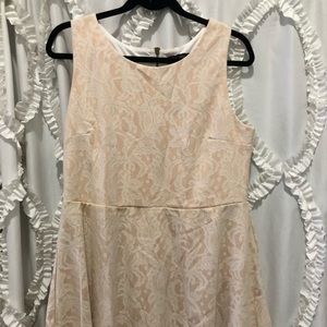 Short cream color lace dress - only worn once